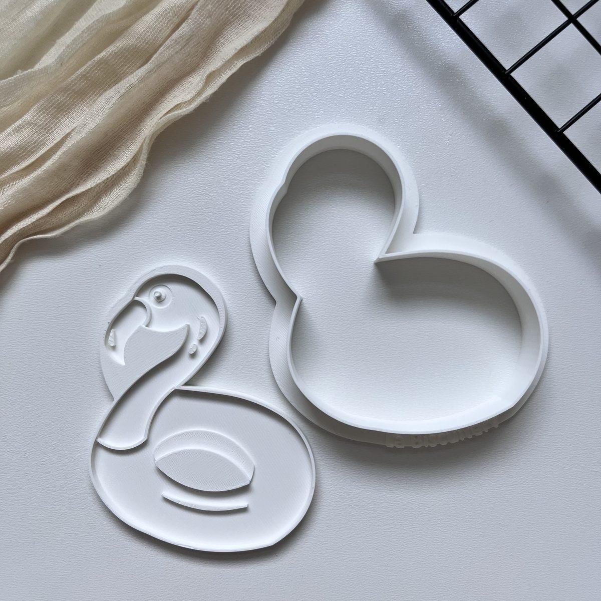 Emporte-pièce et tampon Flamant rose — La Biscuitery